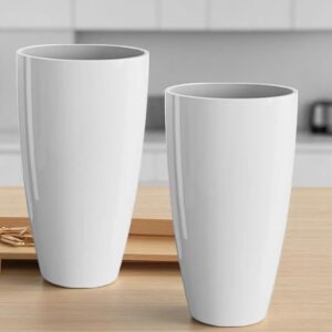 Premium plastic pots